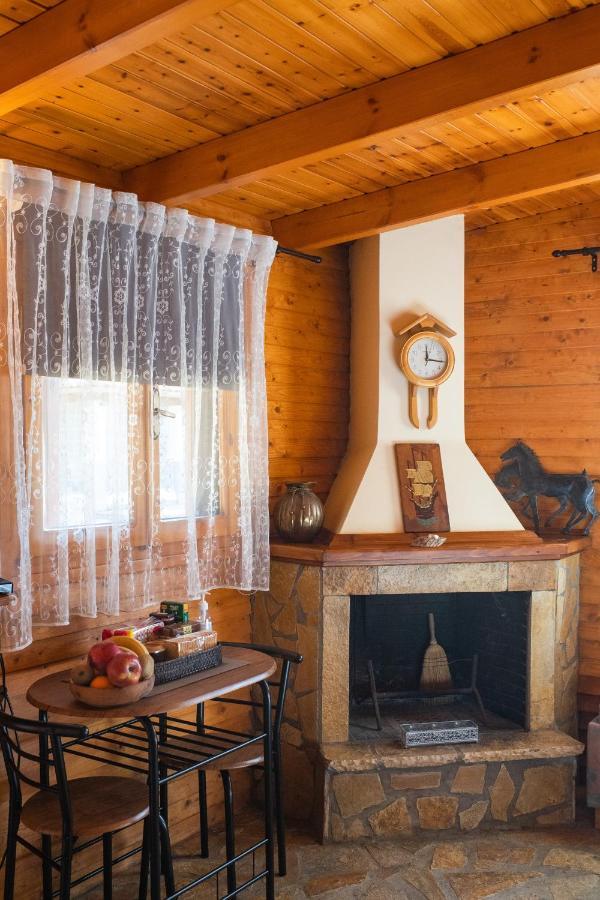 Aliki Guest House エギオ エクステリア 写真