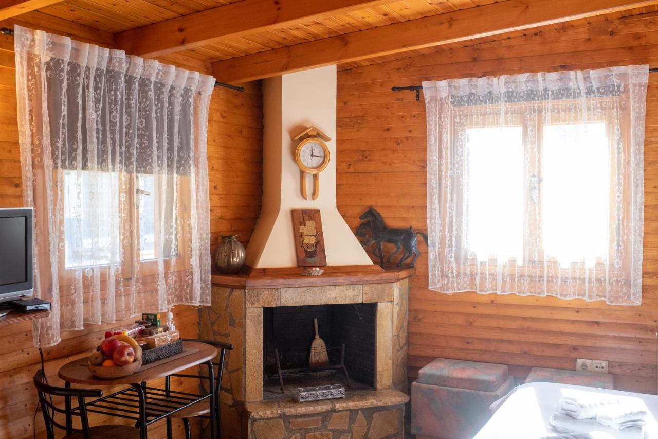 Aliki Guest House エギオ エクステリア 写真
